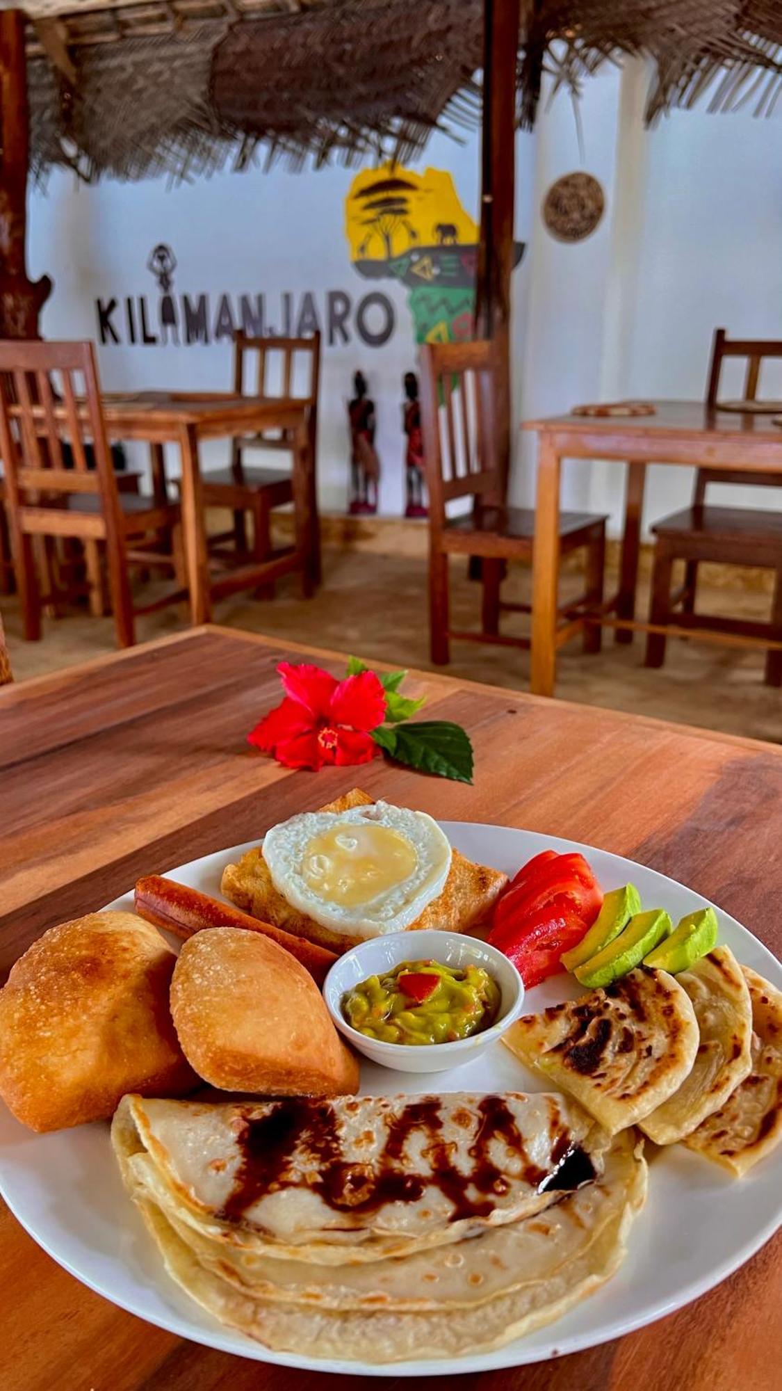 Kilimanjaro Bed & Breakfast Nungwi Ngoại thất bức ảnh